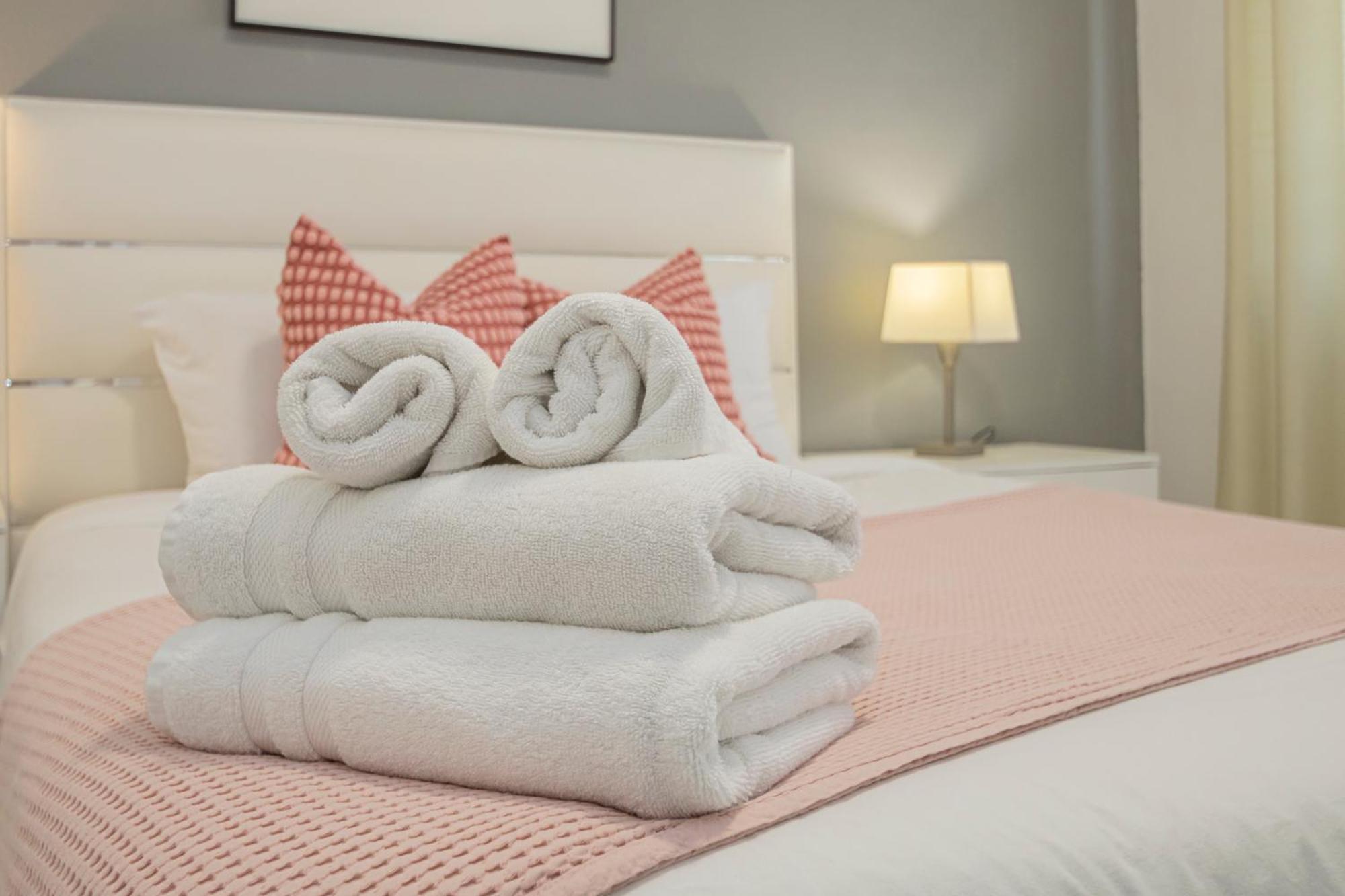 Perfect Getaway In Triana - 15M Walk Giralda Apartamento Sevilha Exterior foto